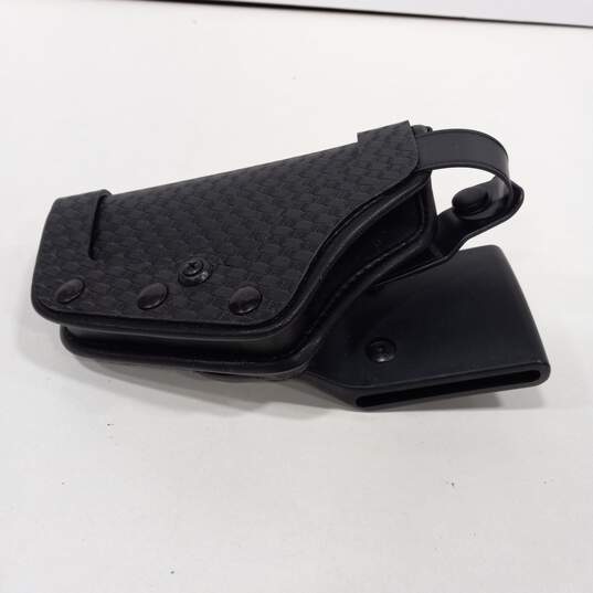 Uncle Mike's Law Enforcement Pro -3 Duty Holster Size 22 Left Hand image number 3