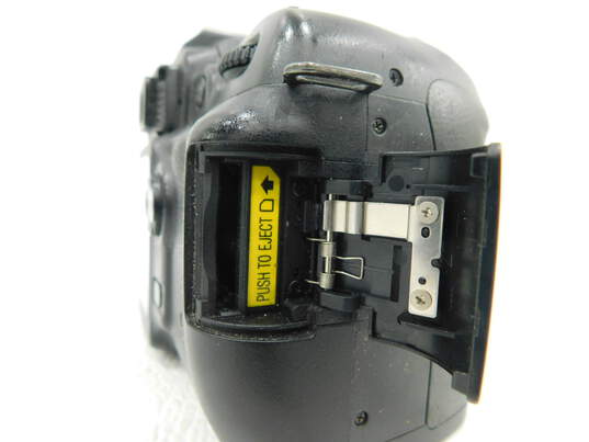 Canon D50 DSLR Digital Camera Body P&R image number 4