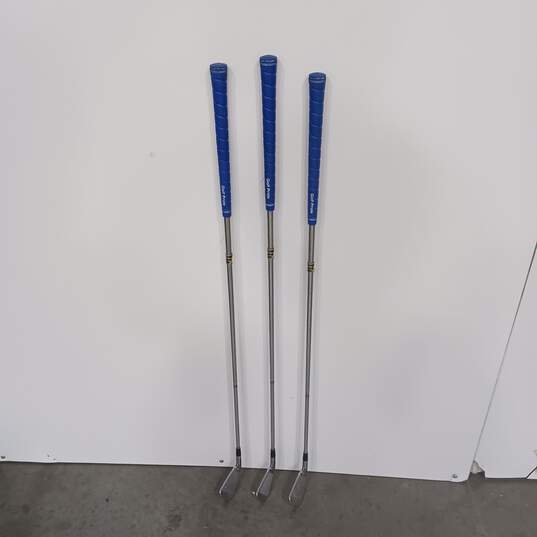Bundle of  Six Assorted Brand Golf Irons image number 1