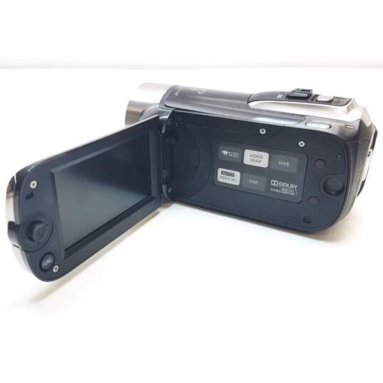 Canon VIXIA HF R10 8GB Full HD Camcorder image number 3