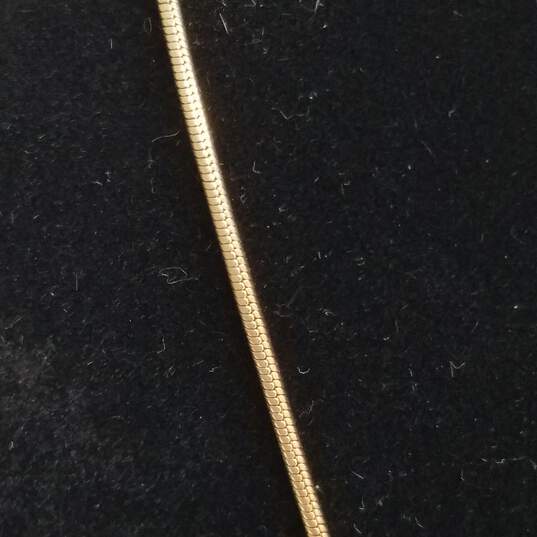 Marc By Marc Jacobs Gold Tone Logo Bar Pendant 29 7/8inch Pendant Necklace 12.7g DAMAGED image number 3