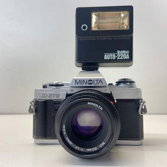 Minolta X-370 35mm SLR Camera with 2 Lenses & Flash image number 3