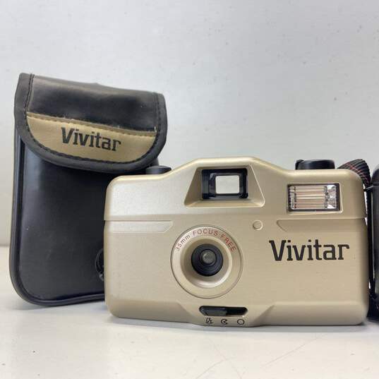 Lot of 2 Vivitar 2001 Z & Focus Free 35mm Point & Shoot Cameras image number 3
