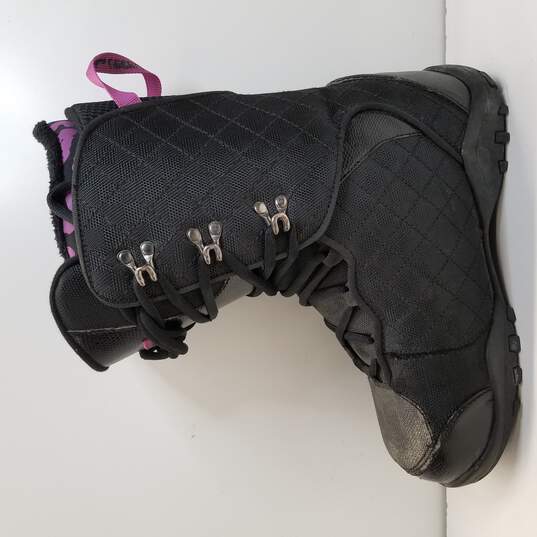 Triple Nickel Snow Boots Black Purple Womens Size 9 image number 2