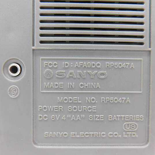 Sanyo AM/ FM Handheld Radio Model RP5047A image number 6