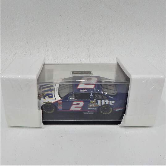 Action 1998 Ford Taurus #2 Rusty Wallace Miller Lite 1:24 Diecast Car image number 4