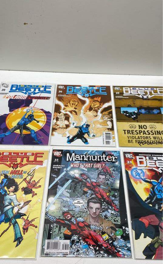 DC Comic Books Box Lot image number 4