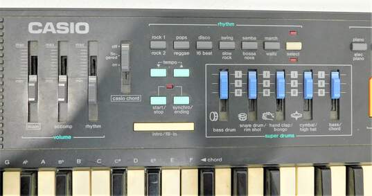 VNTG Casio Brand Casiotone MT-220 Model Electronic Keyboard/Piano image number 3