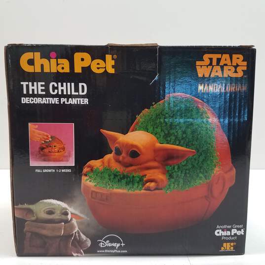 Chia Pet Star Wars The Mandalorian The Child Baby Yoda Decorative Planter image number 3