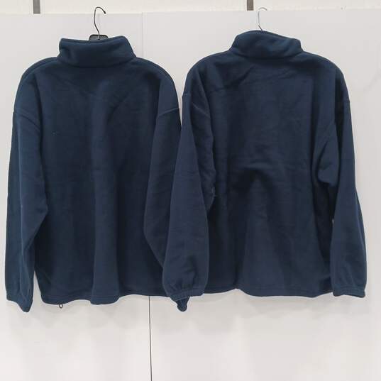 Pair of Pacific Fleece & Apparel Men's Size M Pullover Jackets image number 2