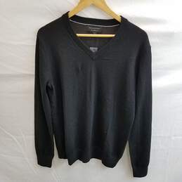 Banana Republic Men's Black Merino Wool V-Neck Sweater Size S