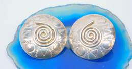 Vintage Barbara Sucherman 925 Modernist Spiral Overlay Geometric Stamped Funky Dome Clip On Earrings 8.3g