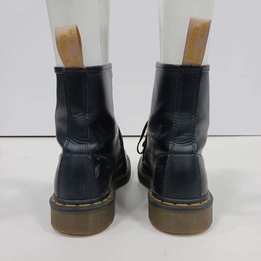Women's Black Dr. Martens Boots Size 9M image number 5