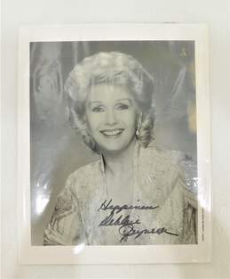 Debbie Reynolds Signed 8x10 Photo