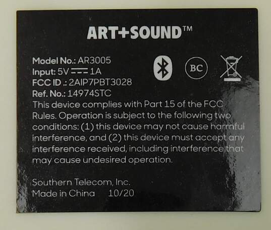 Art + Sound Retro Bluetooth Radio