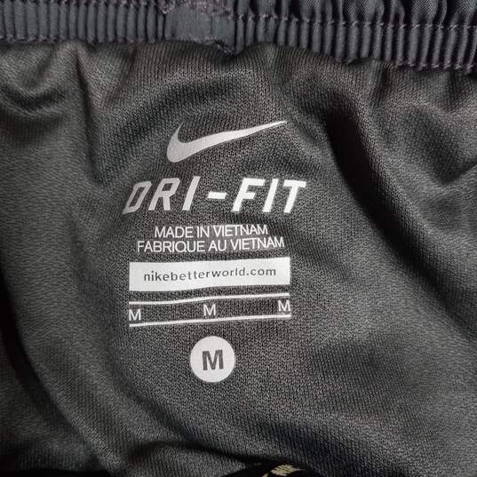 Nike Men's Dri-Fit Gray & Blue Athletic Running Shorts Size Medium image number 3