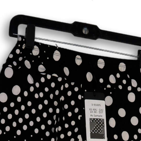 NWT Womens Black White Polka Dots Elastic Waist Pull-On Biker Shorts Size S image number 3