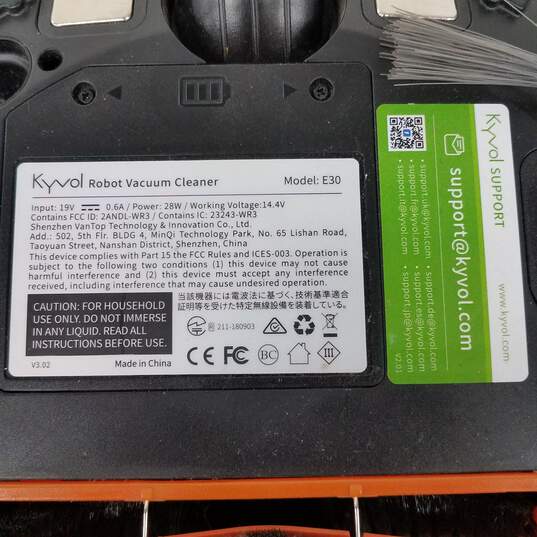 Kyvol Model E30 WIFI Connected Robot Vacume & Charging Base image number 4