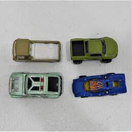 Lot of 50 Die Cast Toy Cars Hot Wheels, Matchbox etc w/ Carrying Case alternative image