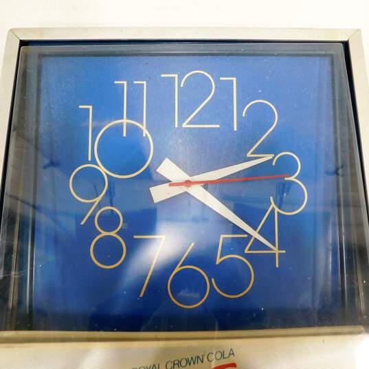 Vintage RC Royal Crown Cola Blue Lighted Advertising Wall Clock Parts & Repair image number 9