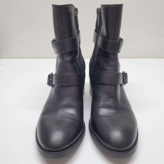 Donald Pliner Darby Women's Leather Heeled Boots Size 8M image number 3