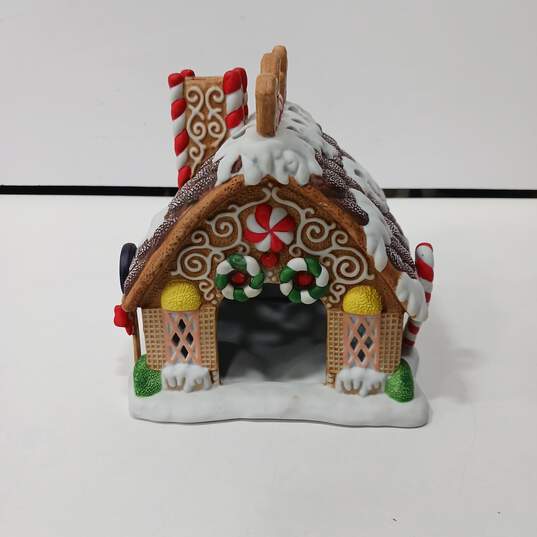 Partylite Christmas Gingerbread House Candle Holder image number 1