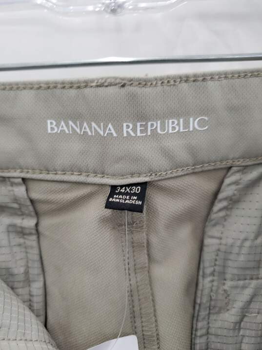 Mens Banana Republic Chino Golf Dress Pants Size-34X30 New image number 3