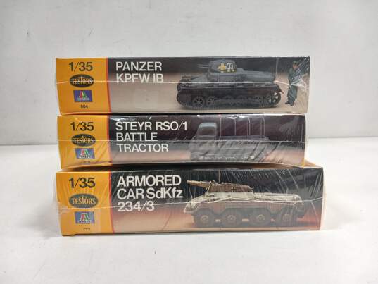 Set Of Testors Model Vehicles Armored Car, Panzer KPFW IB, Steyr Tractor RSO/1 IOB image number 6
