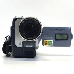 Sony Handycam DCR-TRV330 Digital8 Camcorder alternative image
