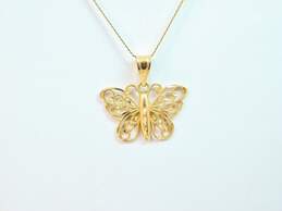 14K Yellow Gold Filigree Butterfly Pendant Necklace 2.1g alternative image