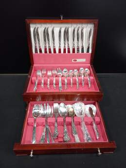 1847 Rogers Bros America's Finest Silverplate Flatware Set In Tarnish-Resisting Chest