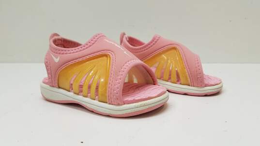 Nike Little Sunray Pink Sandals Size 4c image number 3