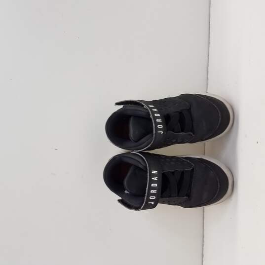 Nike Air Jordan Black/White Size 9C image number 6