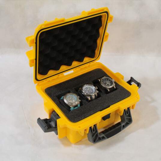 Assortment of 3 Invicta Watches In Yellow Collector's Case image number 1