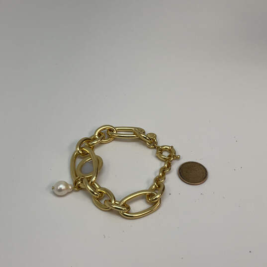 Designer J. Crew Gold-Tone Fashionable Pearl Double Link Chain Bracelet image number 2