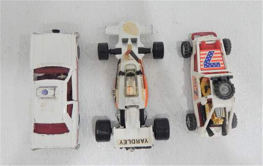Vntg Corgi Toys Whizzwheels Cars Lot of 3 image number 3