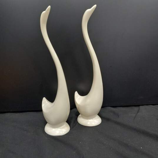 Pair of Ivory Ceramic Long Neck Swan Figurines image number 1