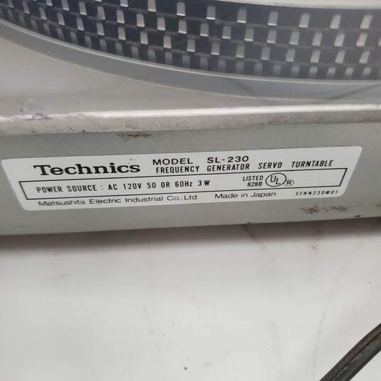 Technics SL-230 Turntable Untested image number 3