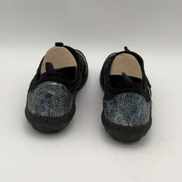 Womens Brandi B2BRN01 Black Low-Top Slip-On Sneaker Shoes Size 11M alternative image
