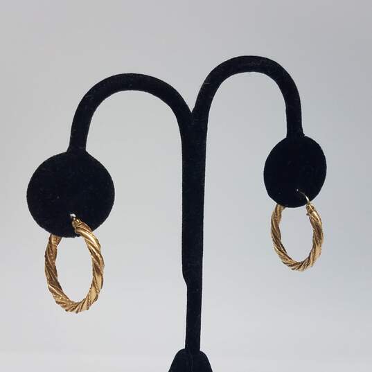 10k Gold Vintage Twist Round Hoop Earrings 1.8g image number 1