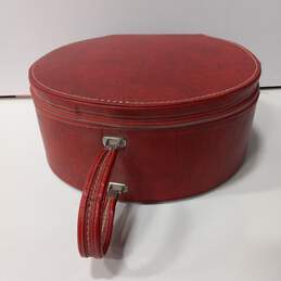 Vintage Travins Red Leather Leather Hatbox alternative image