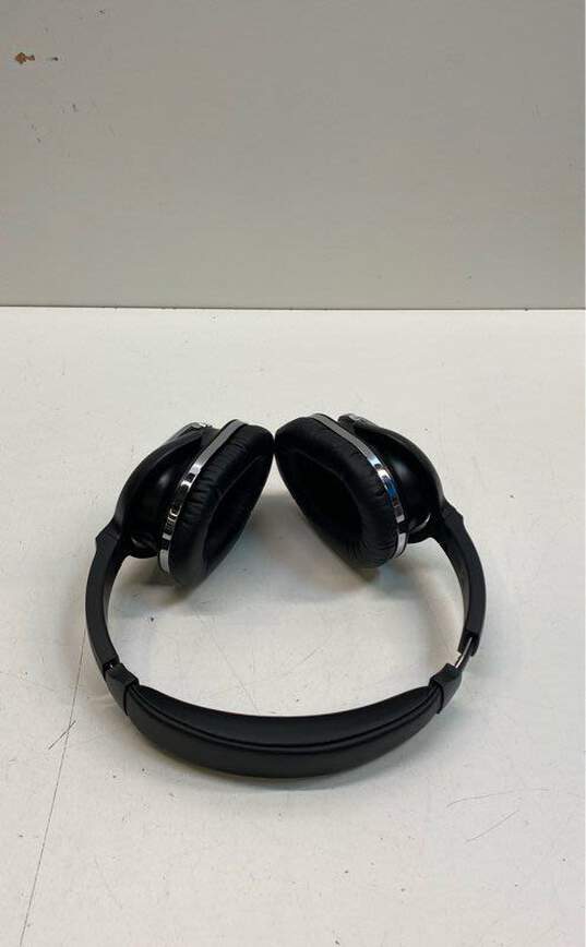 Phillips Headphones image number 4