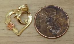 14K Duo Tone Gold Diamond Cut Floral Open Heart Pendant 1.1g alternative image