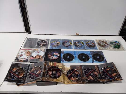 Lot of Assorted Television Show DVD Sets image number 4