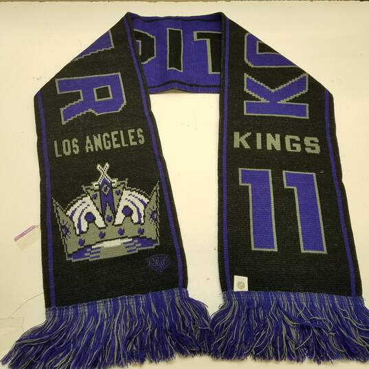 LA King Sports Knitted Scarf image number 3