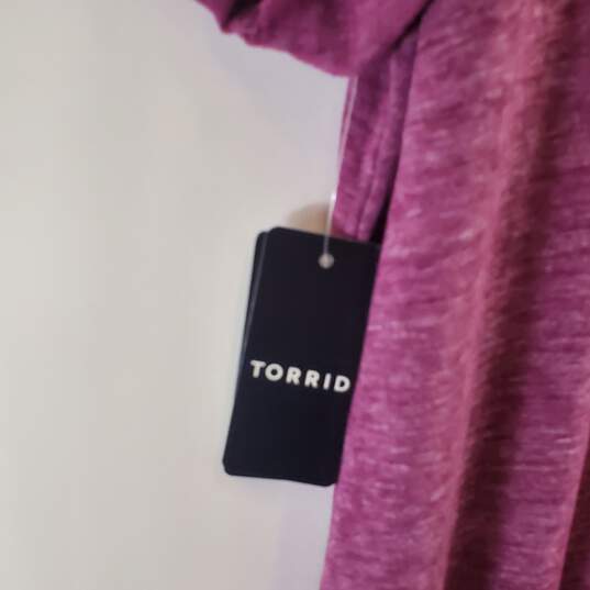 Torrid Women Purple Shirt SZ 2 NWT image number 4