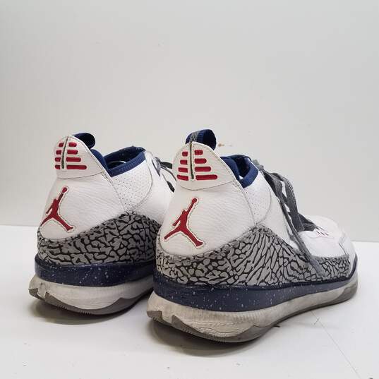 Air Jordan 407451-101 CP3.III Tribute Sneakers Men's Size 14 image number 4