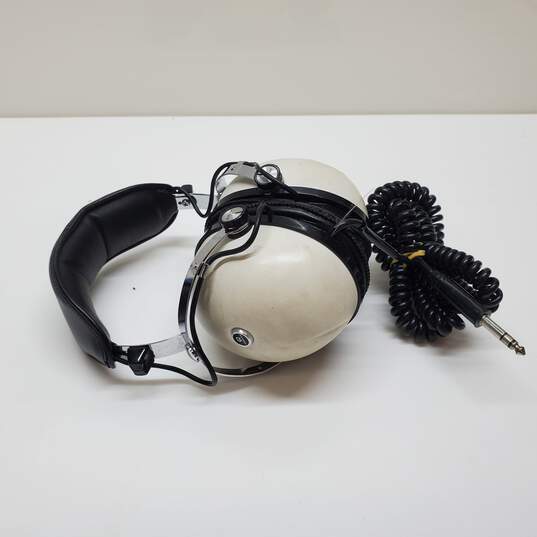 Vintage Pioneer White Headphones-Untested image number 3
