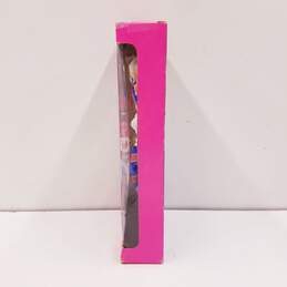 Mattel 15123 Olympic Gymnast Barbie Doll alternative image
