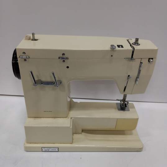 Vintage Alta Sewing Machine Model 200S In Box image number 5